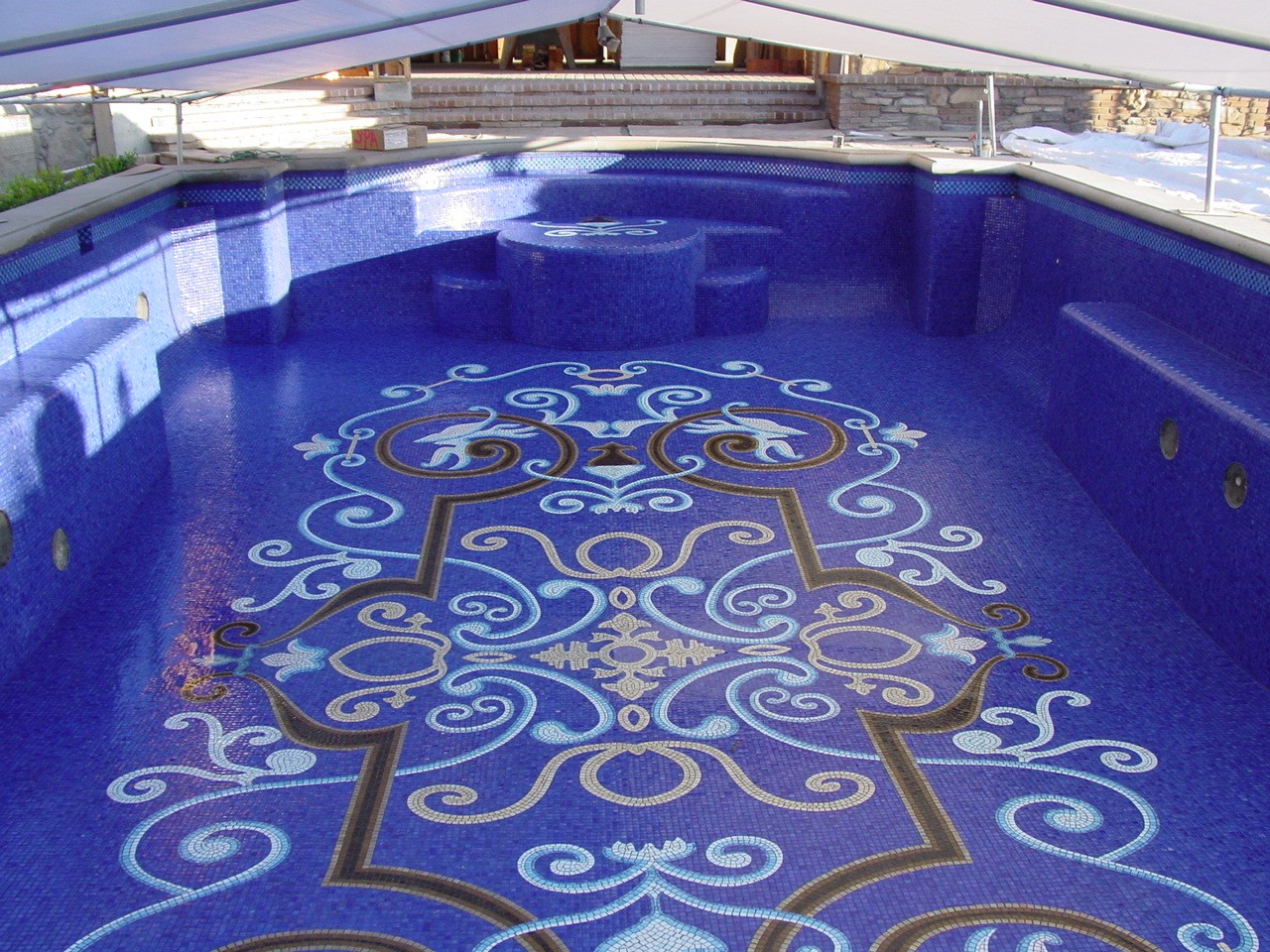 Mosaiclegs Custom Pool